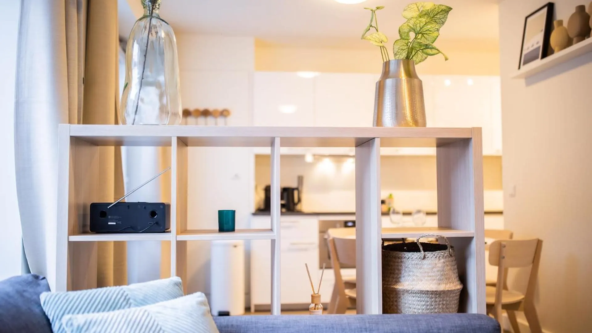Delightful 2 Bedroom Apartment - Sd23L location